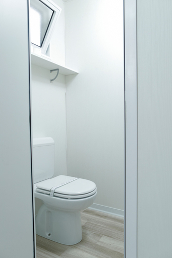 Bathroom 5, hu Roma Camping In Town, Roma