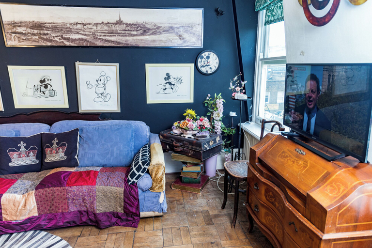 Room 3, 1 Bed Flat - Sleeps 2 - Wifi - Smoking, London