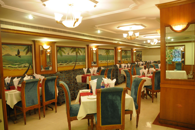 Food & Drinks 5, Nalapad's Hotel Bangalore International, Bangalore