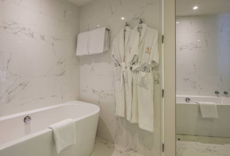 Bathroom 5, Hotel Vincci Porto, Porto