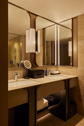 Bathroom 4