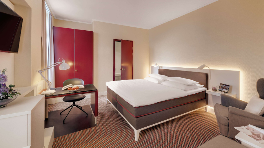 Bedroom 3, Rheinhotel Dreesen, Bonn