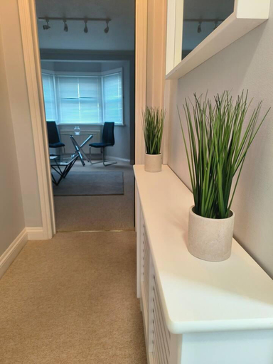 Others 4, Stunning 1-bed Apartment in Southsea, Portsmouth