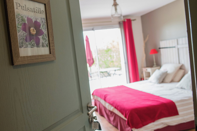 Bedroom 5, Les Galapons, Isère
