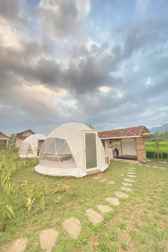 Exterior & Views 2, Borobudur Luxury Glamping, Magelang