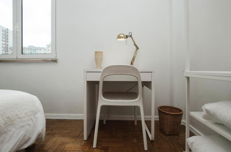 Room 3, Lisbon - Low Cost - Airport - Subway, Lisbon