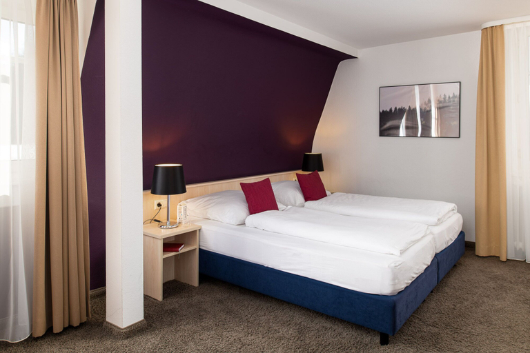 Bedroom 3, Boutique Hotel Société, Baden-Baden