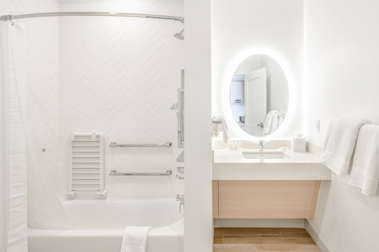 Bathroom 4, TownePlace Suites by Marriott Dallas Rockwall, Rockwall