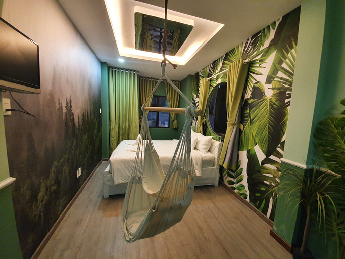Others 5, Language Exchange Hotel 3, District 1