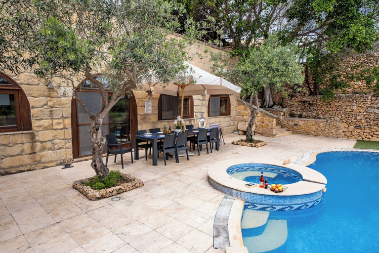 Sport & Beauty 4, Villa Soldanis 6 Bedroom Villa With Private Pool