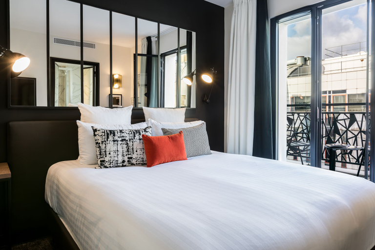 Bedroom 3, Laz' Hotel Spa Urbain Paris, Paris