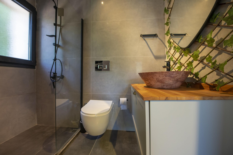 Bathroom 3, Eroglu Villas, Fethiye