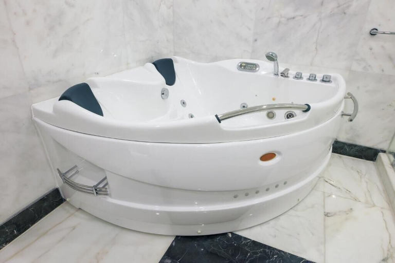 Bathroom 4, The Proud Hotel, Al Khobar
