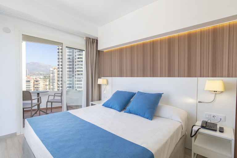 Bedroom 3, Hotel Rosamar Benidorm, Alicante