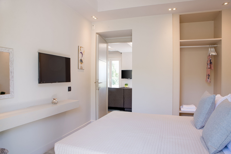 Bedroom 2, Dimi Brou's Apartments by CorfuEscapes, Ionian Islands