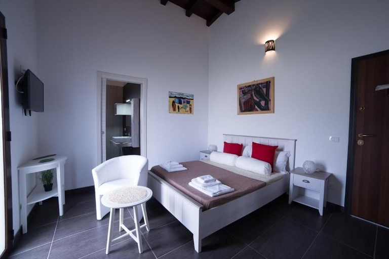 Bedroom 2, Apollonion Country House, Syracuse