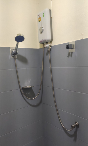 Bathroom 3, Phu Keang Duan, Ban Rai