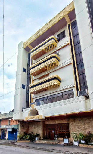 Exterior 1
