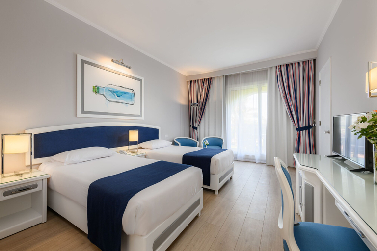 Bedroom 4, Desert Rose, Safaja
