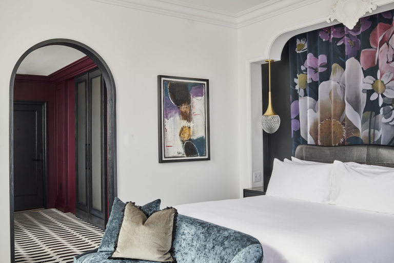 Bedroom 2, Daxton Hotel Birmingham, Curio Collection by Hilton, Oakland