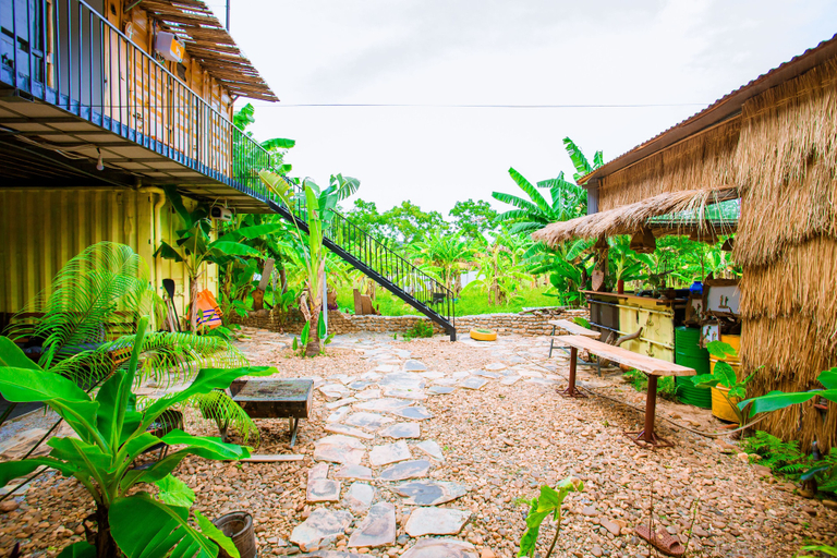 Exterior & Views 2, A Little Leaf Homestay, Bố Trạch