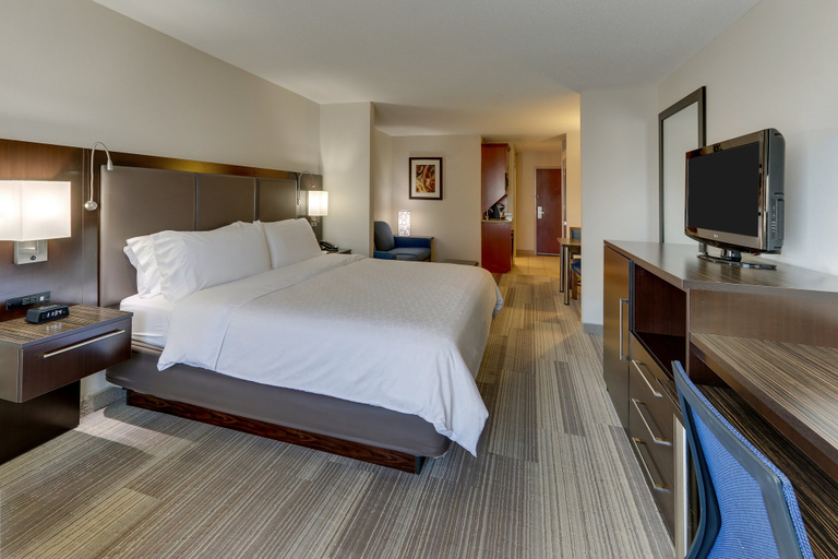 Bedroom 4, Holiday Inn Express & Suites DAYTON-CENTERVILLE by IHG, Montgomery