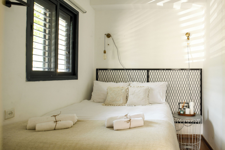 Bedroom 3, The Carmel House Apt hotel By Sea N Rent