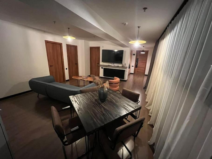Others 3, Paskunji Marshall Apartment, Kazbegi