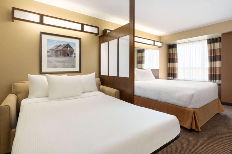 Bedroom 3, Microtel Inn & Suites by Wyndham Weyburn, Division No. 2