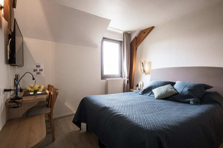 Bedroom 3, Hôtel Restaurant de la Poste et La Grange Détente, espace bien-être, Lozère