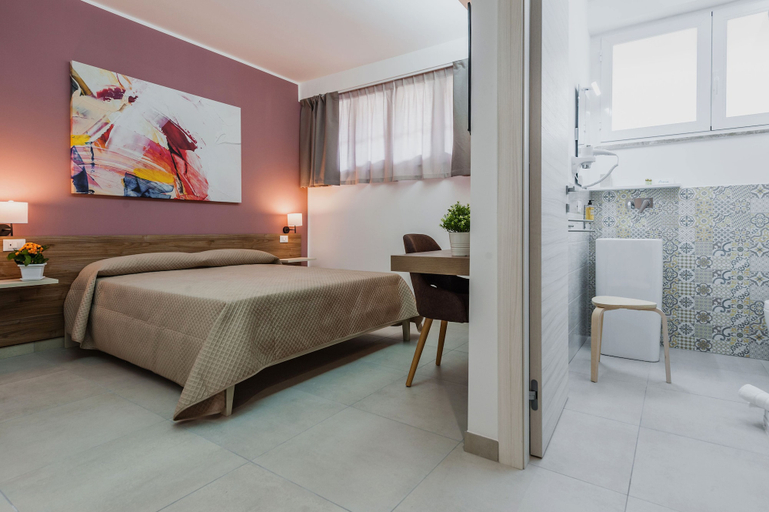 Bedroom 2, Archimede's Rooms, Syracuse
