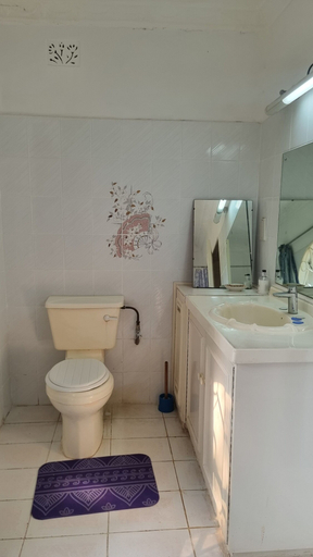 Bathroom 4, The Gallery Boutique Hotel, Harare