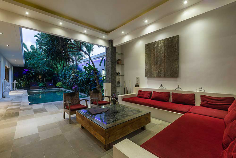Others 5, Villa Kallayaan, Central Seminyak - 10 mins walk from Oberoi, Badung