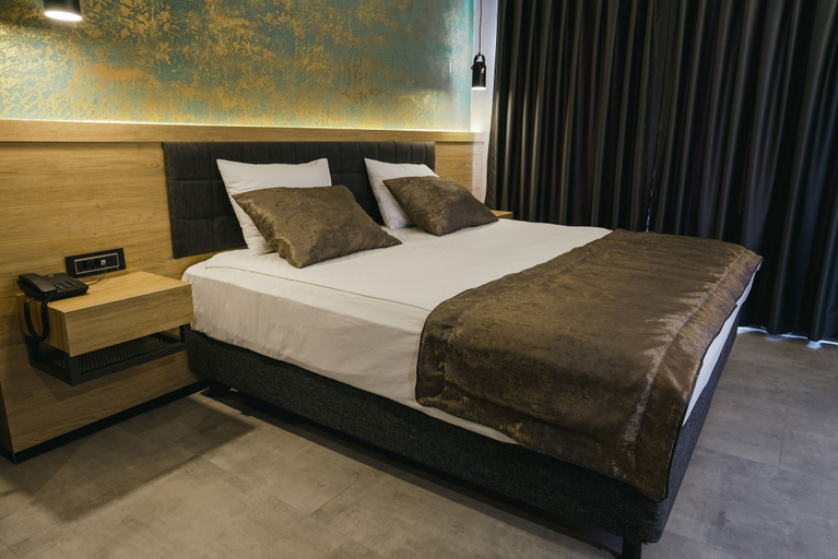Bedroom 2, Peramis Hotel & Spa, Antalya