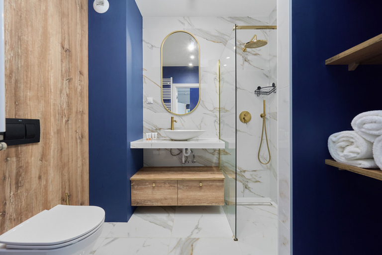 Bathroom 3, Riverside Studio by Renters, Środa Śląska