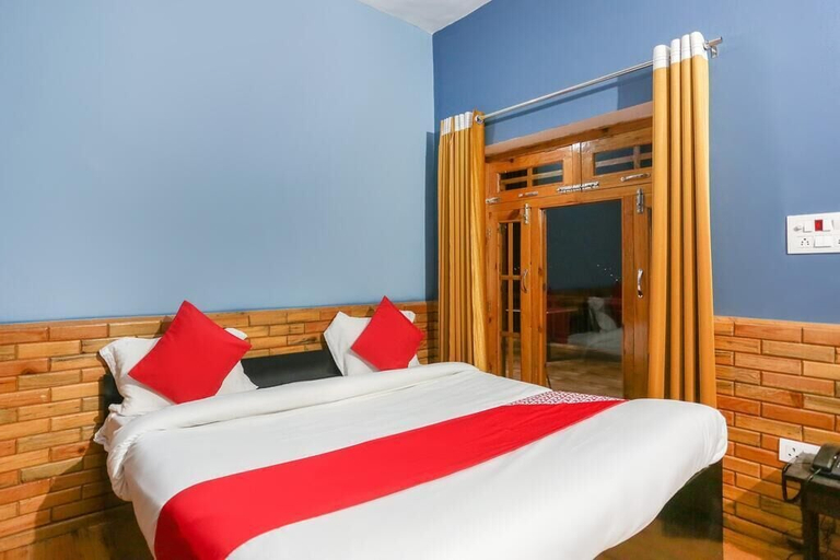 Bedroom, Hotel Pine & Dine Almora, Almora