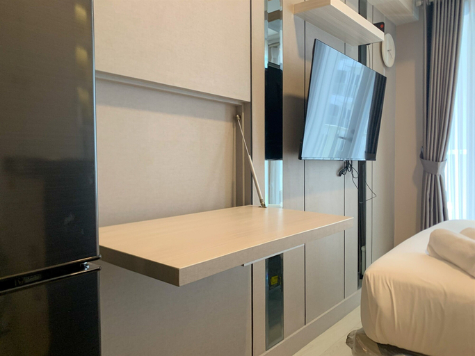 Bedroom 3, Best And Comfort Studio Tokyo Riverside Pik 2 Apartment, Tangerang