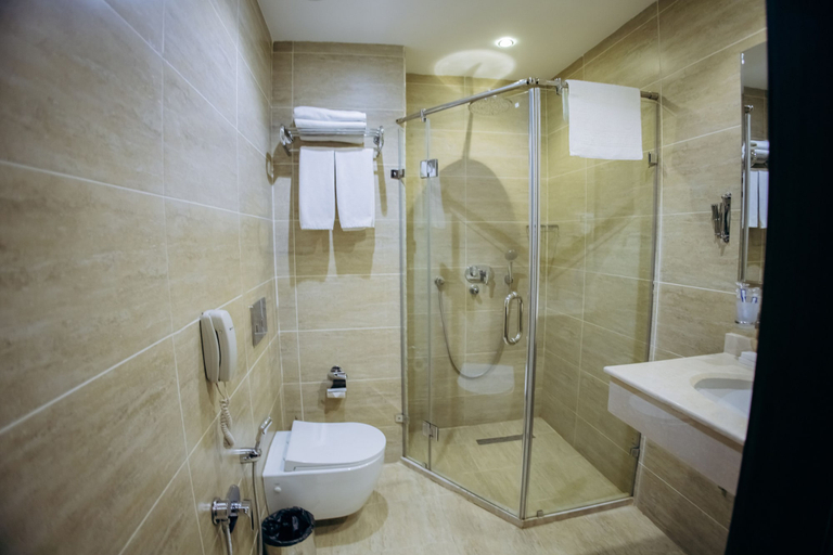 Bathroom 5, Diamond Hotel Baku, Baku