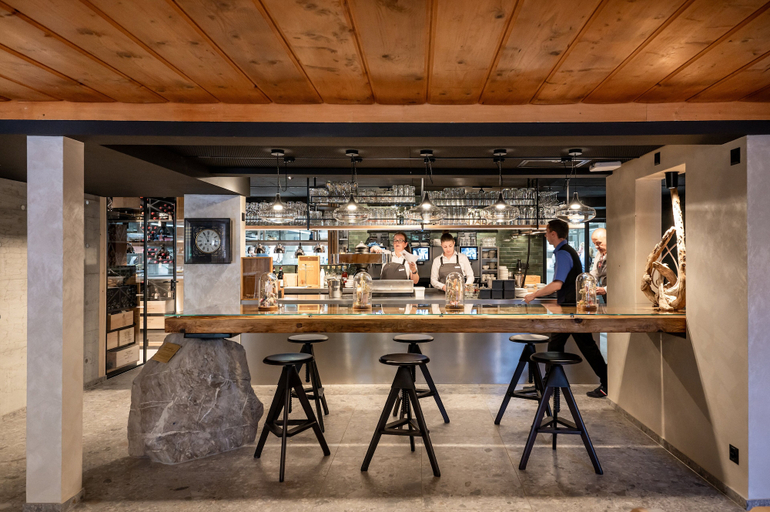 Food & Drinks 4, Kemmeriboden-Bad Swiss Quality Hotel, Signau