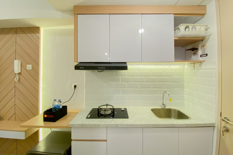 Others 5, Great Choice and Cozy Studio Tokyo Riverside PIK 2 Apartment By Travelio, Tangerang