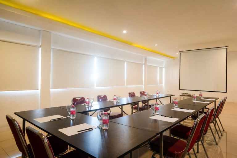 Business Facilities 24
