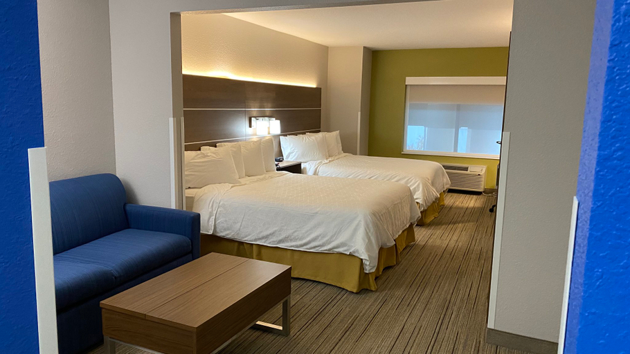 Holiday Inn Express Hotel & Suites Weston Room Type - 2 Queen Standard Comm Accessible Tub