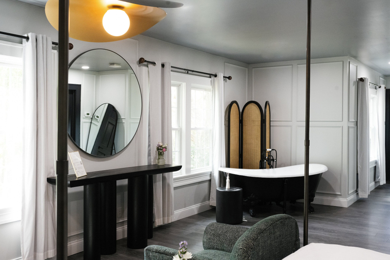 Bathroom 3, VICTORIA 1883, Volusia