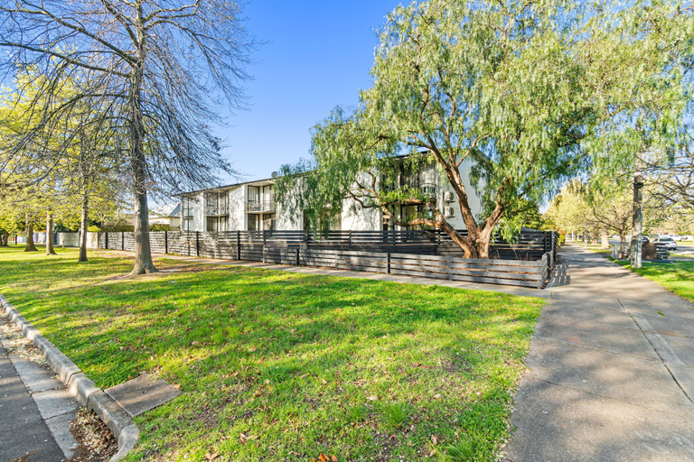 Exterior & Views 1, Peppertree Apartments, Wellington - Sale
