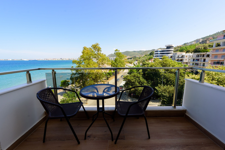 Others 4, Navy Hotel, Vlorës
