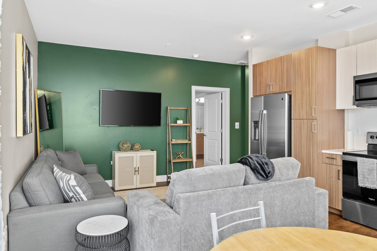 Others 5, The Rodeo Drive Suite Penthouse The Gulch, Davidson