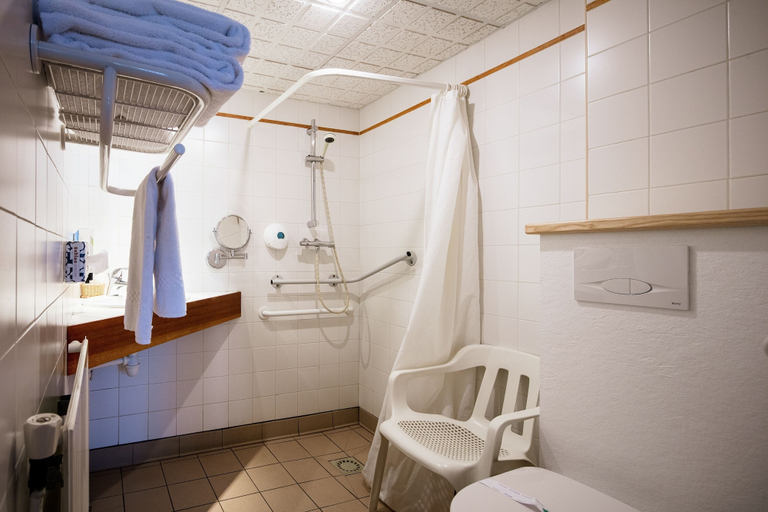 Bathroom 4, Hôtel Restaurant de la Poste et La Grange Détente, espace bien-être, Lozère