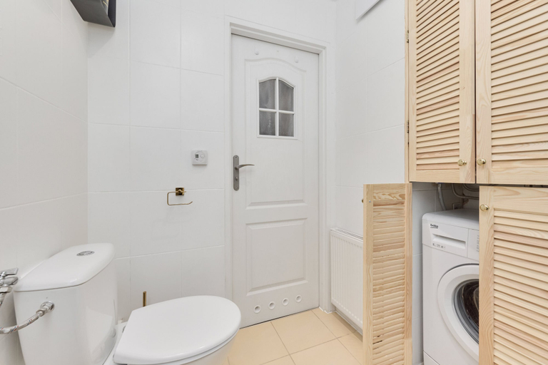 Bathroom 4, Stylish Wroclaw Apartment by Renters, Środa Śląska