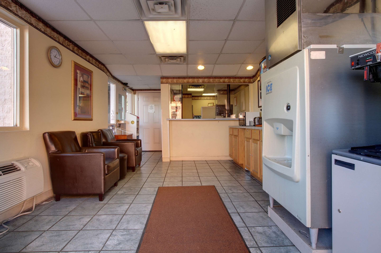 Public Area 3, Americas Best Value Inn St. Louis Downtown, Saint Louis