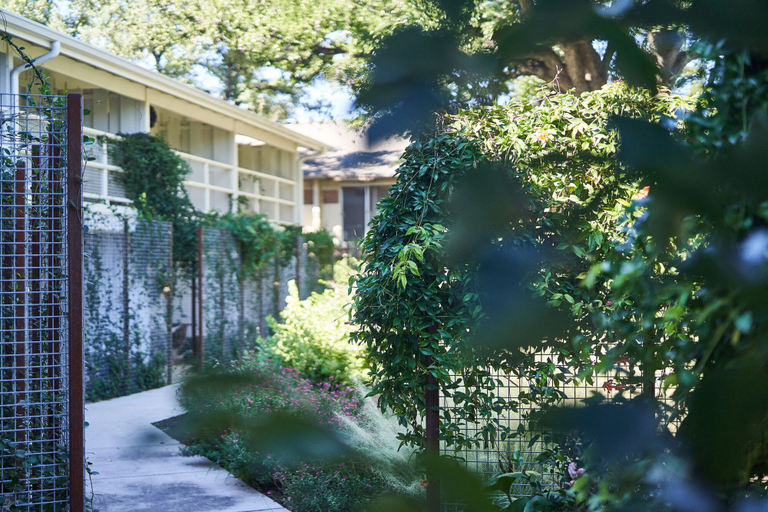 Exterior & Views 2, Stagecoach Inn, Bell